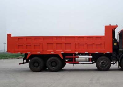 CIMC ZJV3311HJND42 Dump truck