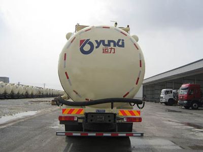 Yunli  LG5316GFLZ Low density powder material transport vehicle