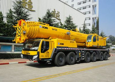 XCMG  XZJ5726JQZ220 All terrain crane