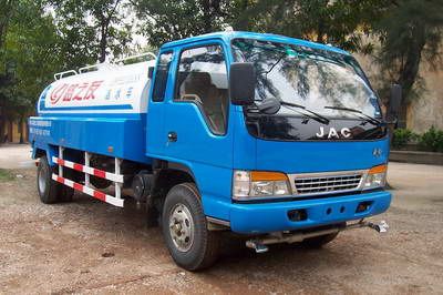 Lu Zhi You  ZHF5120GSS Sprinkler truck