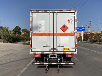 Chusheng  CSC5088XRQB6 Flammable gas box transport vehicle