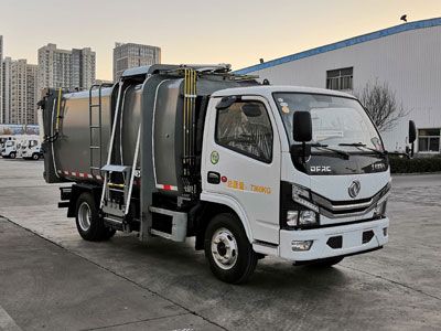 Dongyue  ZTQ5070ZZZE6G33F Hydraulic Lifter Garbage truck 