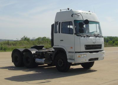 Hunan Automobile HN4250G3D Tractor