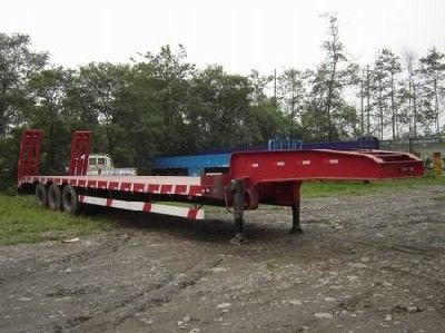 Chuanlu  CGC9300TDP Low flatbed semi-trailer