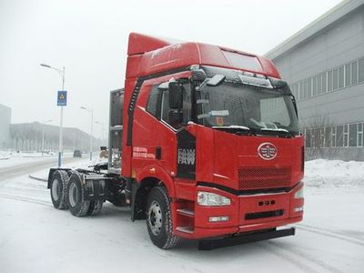 Jiefang Automobile CA4250P66T1A3E22M4X Container liquefied natural gas semi-trailer tractor