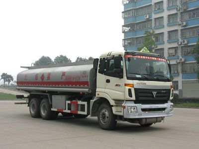 Cheng Liwei  CLW5250GHYB3 Chemical liquid transport vehicle