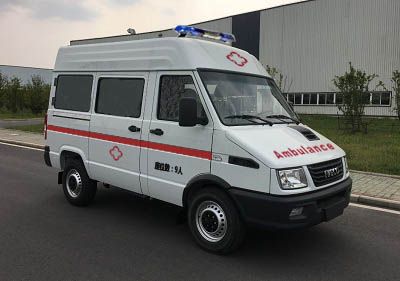 Iveco NJ5046XJHCA ambulance