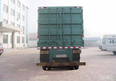 Tuoshan  WFG9330XXY Box transport semi-trailer