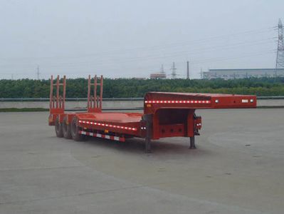 Dongfeng  EQ9400TDPL Low flatbed semi-trailer