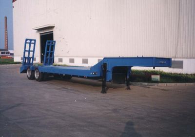 Ruijiang  WL9181TDP Low flatbed semi-trailer