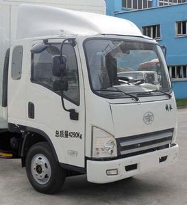 Jiefang Automobile CA5044CPYP40K2L1EA852 Peng style transport vehicle