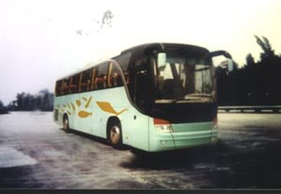 Guangtong Automobile GTQ6121B coach