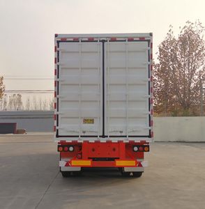 Luchangda  LCD9400XXYE Box transport semi-trailer