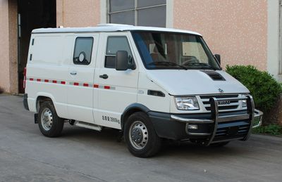 Baolong  TBL5041XYCF2 Bulletproof cash transport vehicle