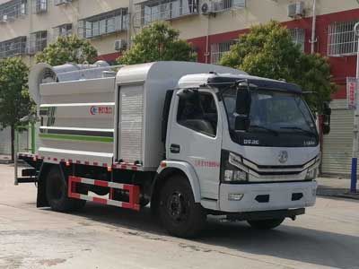 Cheng Liwei  CLW5120TDYE6 Multi functional dust suppression vehicle