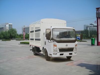 Haoluo  ZZ5047CCYC3113C137 Grate type transport vehicle