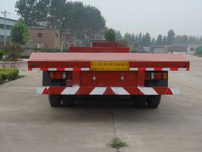 Luyue  LHX9400TDP Low flatbed semi-trailer