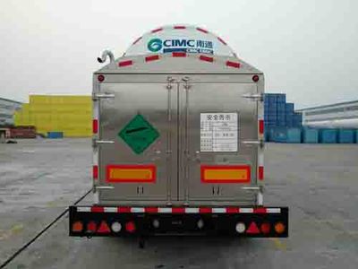 CIMC NTV9402GDYE Low temperature liquid transport semi-trailer