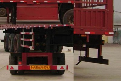 Liangfeng  YL9403CCY Gantry transport semi-trailer