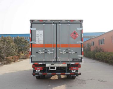 Chunxing  ZZT5081XRY6 Flammable liquid box transport vehicle