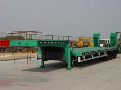 Wuyue  TAZ9409TDP Low flatbed semi-trailer