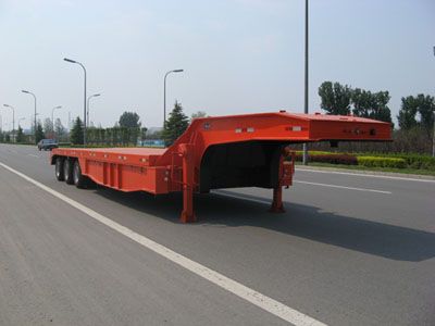 Weiteng  BWG9403 Low flatbed semi-trailer