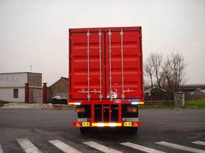 Tonghua  THT9330XXY Box transport semi-trailer