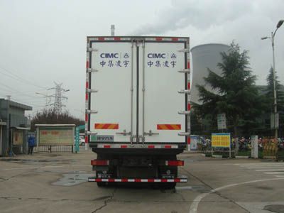 Lingyu  CLY5310XLC Refrigerated truck