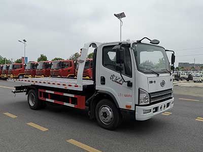 Cheng Li  CL5080TQZ6YJ Obstacle clearing vehicle