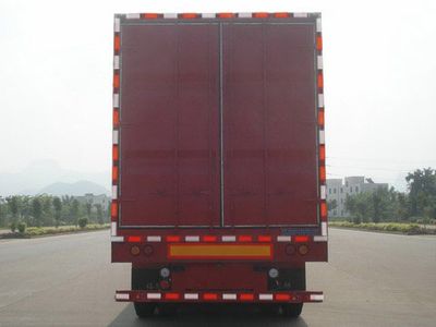 Fushi  LFS9402XXY Box transport semi-trailer