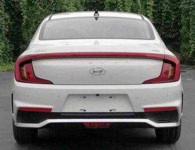 Beijing Hyundai Automobile BH7000BEVDBA Pure electric sedan