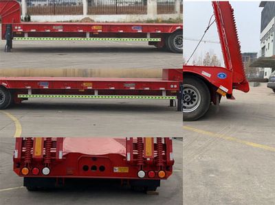 Eight Horse  TSS9400TDP Low flatbed semi-trailer