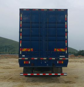 Chenglong  LZ5181XXYM3AC1 Box transport vehicle