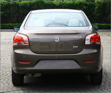 Baojun  LZW7151ACFE Sedan