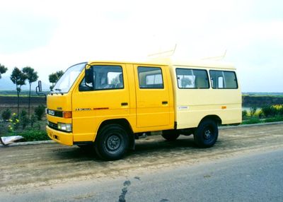 Huadong brand automobiles CSZ5030GC Engineering vehicle