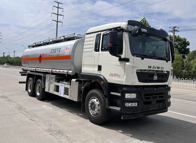 Chufei CLQ5262GRY6ZZFlammable liquid tank transport vehicle