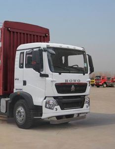 Haowo  ZZ5167CCYM501GE1L Grate type transport vehicle