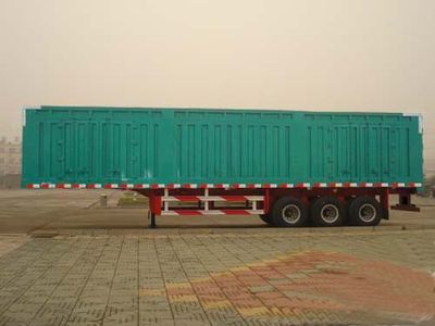 Liangshan Dongyue  CSQ9380XXYA Box transport semi-trailer