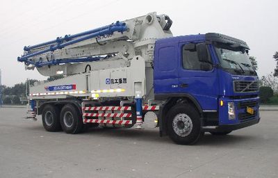 XCMG XZJ5331THB40Concrete pump truck