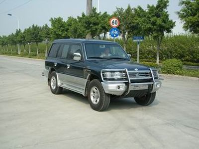 Baolong  TBL5029XYCF6 Bulletproof cash transport vehicle