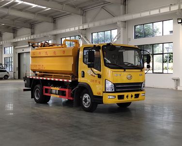 Cheng Li  CL5090GQW6ZH Cleaning the suction truck