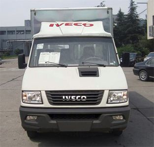 Iveco NJ5045XLCLZA Refrigerated truck