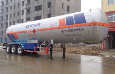 Cheng Liwei  CLW9401GYQD Semi trailer for liquefied gas transportation