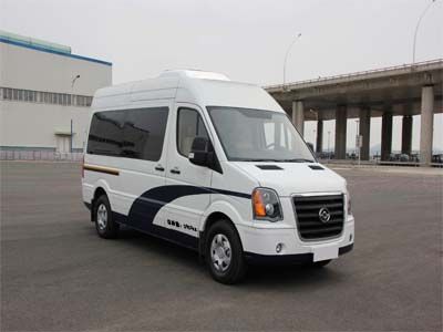 Huanghai  DD5040XYBDM Personnel transport vehicle